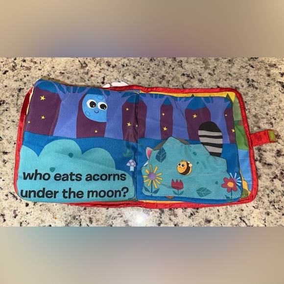 Lamaze Peek-a-Boo Forest Soft Book - Picture 5 of 5